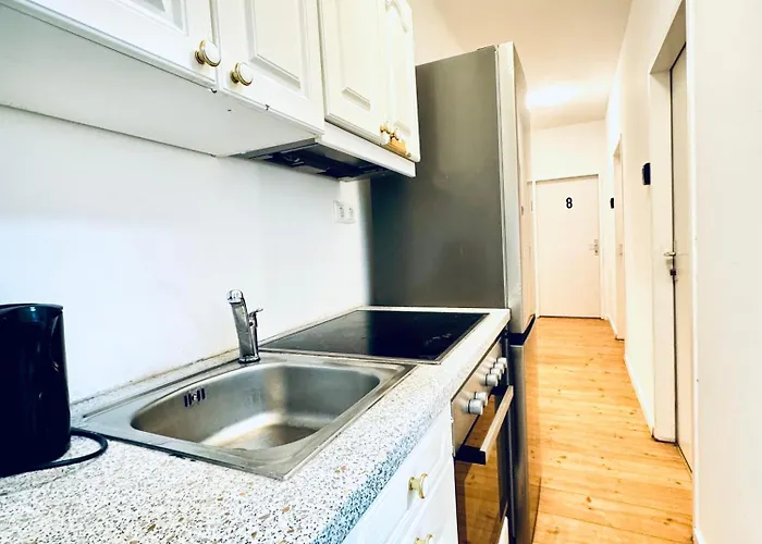 Hospedagem domiciliar Budget Friendly Private With Garden